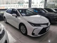 2022 Toyota Corolla 1.5L CVT Pioneer, белый — фото 3