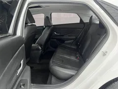 2023 Hyundai Elantra 1.5L CVT GLX Elite, белый — фото 12