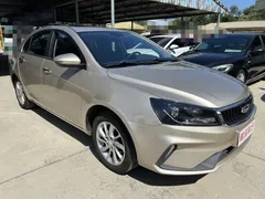 2021 Geely Emgrand UP 1.5L MT Luxury — фото 3