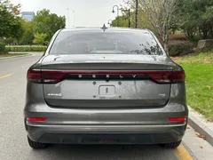 2023 Geely Emgrand 4th Gen Champion 1.5L CVT Flagship — фото 13