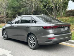 2023 Geely Emgrand 4th Gen Champion 1.5L CVT Flagship — фото 14