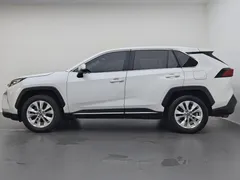2022 Toyota Wildlander 2.0L 2WD, белый — фото 4