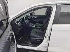 2022 Toyota Wildlander 2.0L 2WD, белый — фото 12