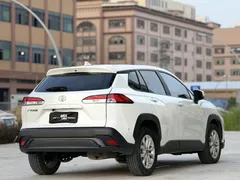 2023 Toyota Frontlander 2.0L CVT Elite, белый — фото 2