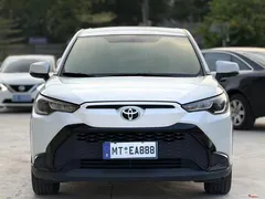 2023 Toyota Frontlander 2.0L CVT Elite, белый — фото 8
