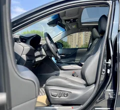 2022 Toyota Venza 2.0L CVT 2WD Premium, чёрный — фото 9