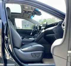 2022 Toyota Venza 2.0L CVT 2WD Premium, чёрный — фото 10