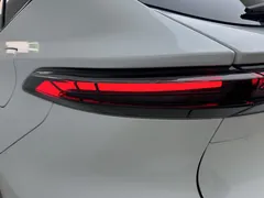 2022 Toyota Venza 2.0L CVT 2WD Premium, белый — фото 20
