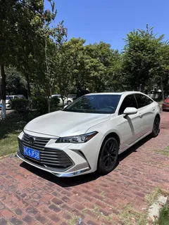 2022 Toyota Avalon 2.0L, белый — фото 1