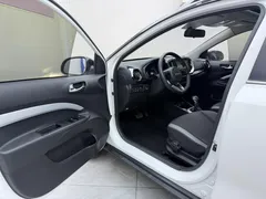 2021 Kia Yipao 1.4L CVT Sunroof, белый — фото 7