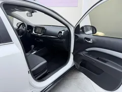 2021 Kia Yipao 1.4L CVT Sunroof, белый — фото 20