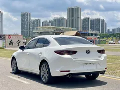 2022 Mazda Mazda3 2.0L AT, белый — фото 4