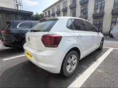2023 Volkswagen Polo Plus 1.5L AT Panoramic, белый — фото 2