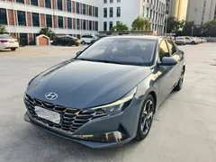 2021 Hyundai Elantra 1.5L CVT LUX Premium — фото 1