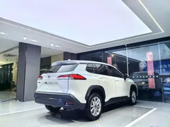 2023 Toyota Frontlander 2.0L CVT Leading, белый — фото 7