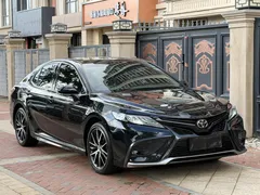 2022 Toyota Camry 2.0S Knight, чёрный — фото 3