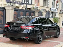 2022 Toyota Camry 2.0S Knight, чёрный — фото 9