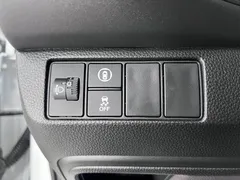 2023 Honda Vezel 1.5L CVT Tech, белый — фото 8
