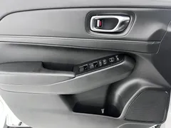 2023 Honda Vezel 1.5L CVT Tech, белый — фото 9
