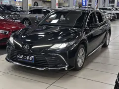 2023 Toyota Camry 2.0G Luxury, чёрный — фото 1