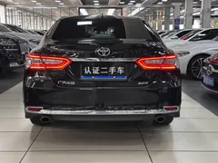 2023 Toyota Camry 2.0G Luxury, чёрный — фото 19