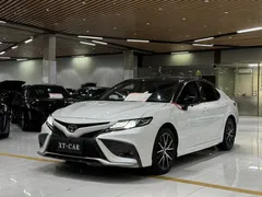 2021 Toyota Camry 2.0S Fashion, белый — фото 1