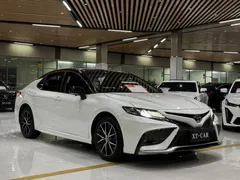 2021 Toyota Camry 2.0S Fashion, белый — фото 3