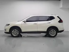 2022 Nissan X-Trail 2.0L 2WD Premium, белый — фото 4