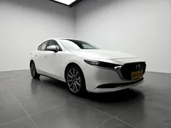 2023 Mazda Mazda3 2.0L AT, белый — фото 3