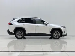 2023 Toyota RAV4 2.0L CVT 2WD Fashion Plus, белый — фото 8