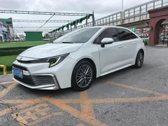 2021 Toyota Lingshang 2.0L Luxury, белый — фото 1