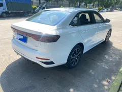 2022 Geely Emgrand 4th Gen 1.5L CVT Flagship, белый — фото 10