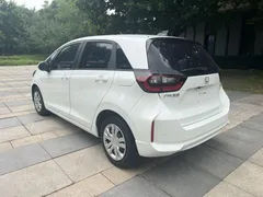 2021 Honda Fit 1.5L CVT, белый — фото 8