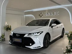 2022 Toyota Avalon 2.0L XLE Premium, белый — фото 1