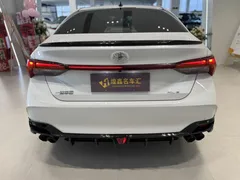 2022 Toyota Avalon 2.0L XLE Premium, белый — фото 12