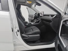 2022 Toyota Wildlander 2.0L 2WD Luxury Plus, белый — фото 11