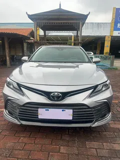 2021 Toyota Camry 2.0G Luxury — фото 2