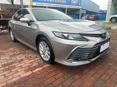 2021 Toyota Camry 2.0G Luxury — фото 3