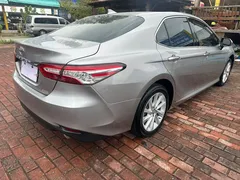 2021 Toyota Camry 2.0G Luxury — фото 7
