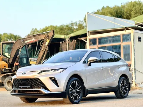2023 Toyota Venza 2.0L CVT 2WD Premium
