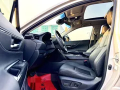 2023 Toyota Venza 2.0L CVT 2WD Premium — фото 8