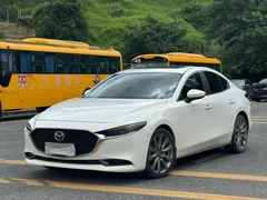 2022 Mazda Mazda3 2.0L AT, белый — фото 1