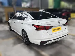 2021 Nissan Teana 2.0L XL Comfort, белый — фото 4