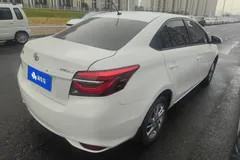2021 Toyota Vios 1.5L CVT, белый — фото 9