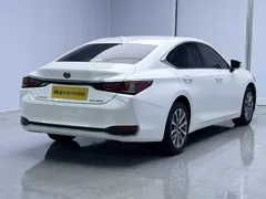 2022 Lexus ES 200 Excellence, белый — фото 7