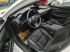 2023 Mazda Mazda3 2.0L AT, белый — фото 10