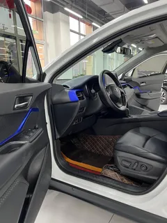 2023 Toyota C-HR 2.0L Comfort, белый — фото 7