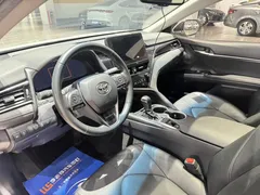 2021 Toyota Camry 2.5G Luxury — фото 11