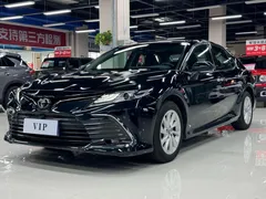 2022 Toyota Camry 2.0G Luxury, чёрный — фото 1