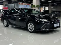 2022 Toyota Camry 2.0G Luxury, чёрный — фото 3